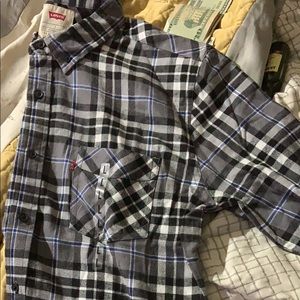 Men’s Levi button down